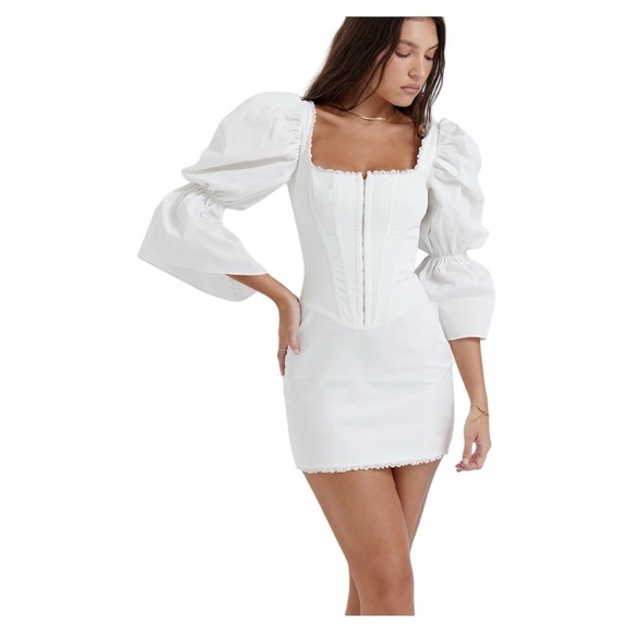 NWOT House of CB MATILDA Of WHITE PUFF SLEEVE CORSET DRESS - Picture 3 of 13